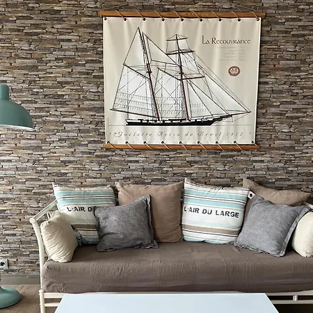 Apartment Avec Wifi, Vue Sur Mer A 200m Plage A - Ref 827